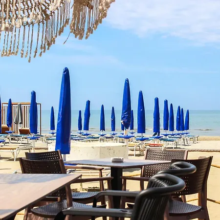 Apartment Riva Bianca