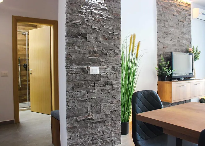 Riva Bianca * Durrës